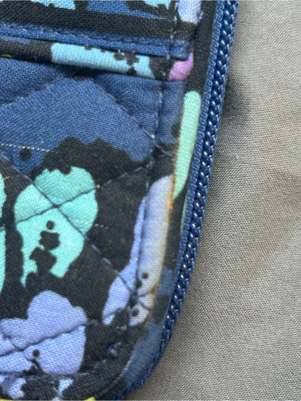 Vera Bradley Indigo Pop Handbag Tote Bag & Wallet - 2012 retired Colorful